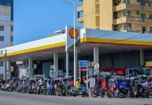Sri Lanka Declares Wednesdays Off to Save Fuel Amid Asia Energy Crisis
